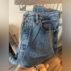 Everlane 90s Cheeky Jean